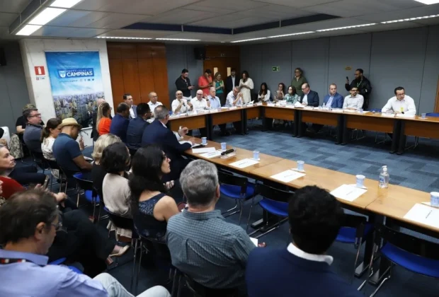 Prefeitos da RMC aprovam implantação de projeto-piloto para atender população em situação de rua