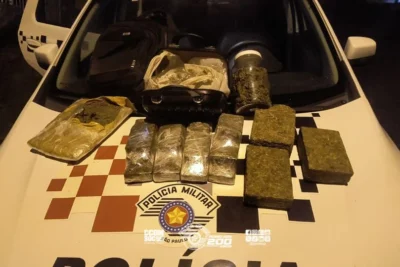 Homem é preso e adolescente apreendido por tráfico de drogas em Amparo