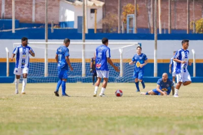 Superveteranos de Jaguariúna define semifinalistas do municipal de futebol