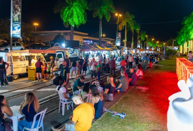 FEIRA NOTURNA DE JAGUARIÚNA ACONTECERÁ NO CENTRO CULTURAL E NA PRAÇA UMBELINA BUENO