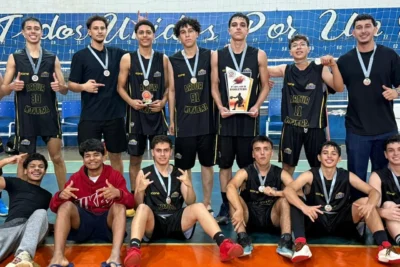 Basquete de Artur Nogueira conquista vice-campeonato da ADR Sub-18