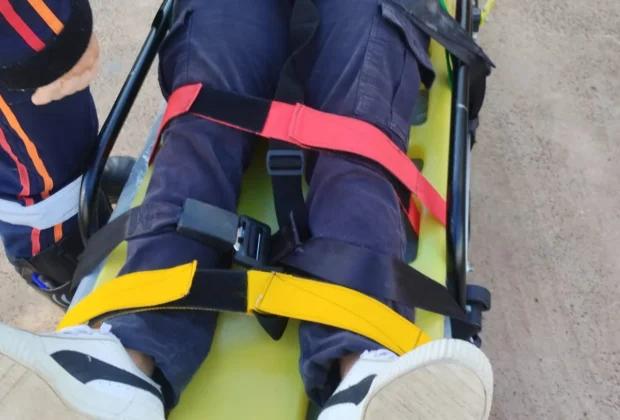 Acidente entre moto e carro deixa jovem ferida em Mogi Guaçu