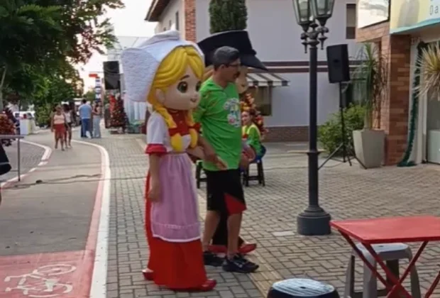 Natal na Rota premia quase 90 consumidores