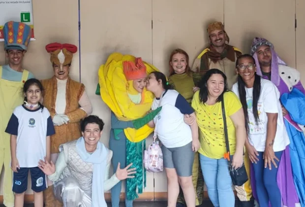 Ponto de Cultura Sia Santa transita entre arte e educação na realização e entrega de projeto com acesso para professores, alunos e público espontâneo de Campinas