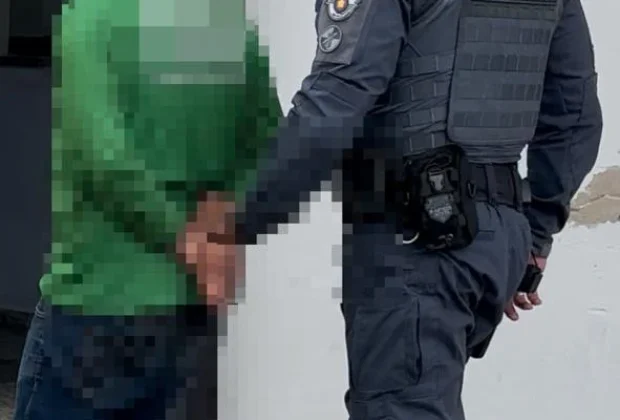 Foragido é localizado em pleno expediente e preso pela PM em Itapira