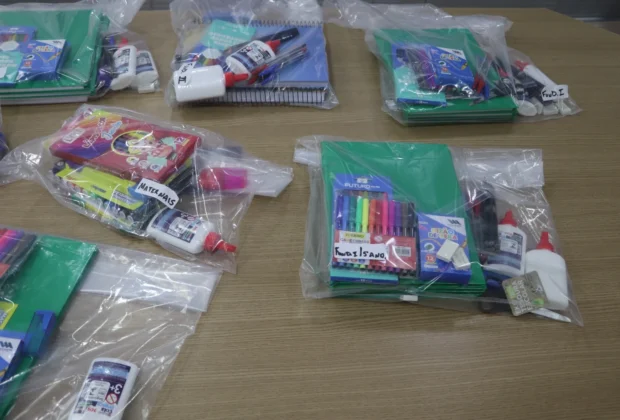 Volta às aulas em Holambra é marcada pela distribuição de material escolar