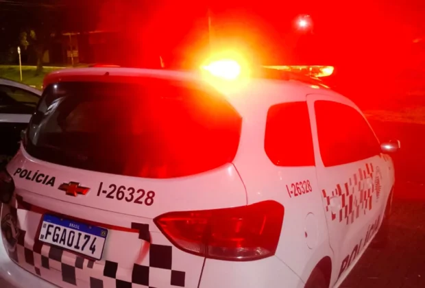 Homem é preso em flagrante por ameaça e dano contra companheira em Itapira