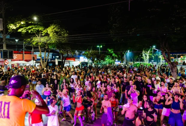 Pré-Carnaval reúne mais de 2 mil pessoas em Artur Nogueira