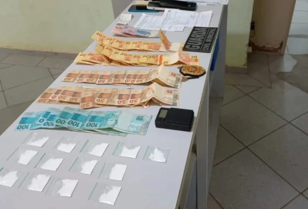 Ação conjunta da GCM e Polícia Civil cumpre mandados e prende dois por tráfico no Centro e na Vila Esperança em Santo Antônio de Posse