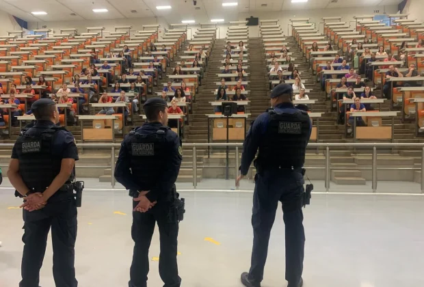 Guarda Municipal realiza palestra de segurança e defesa pessoal para mulheres na Cooperativa Veiling