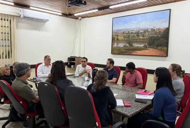 Prefeitura se reúne com empresa do convênio médico dos servidores para tratar ajustes no contrato