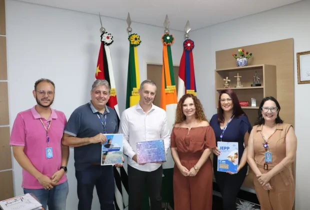 Holambra firma novas parcerias com o Sebrae para fortalecer o Turismo