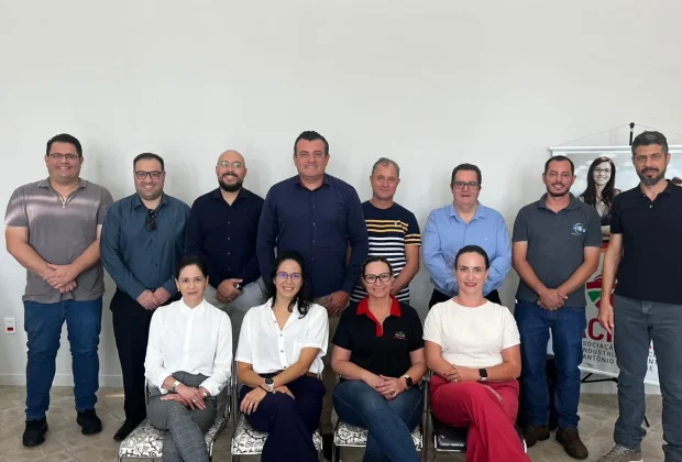 Nova diretoria da ACISAP toma posse para gestão 2026-2028 em Santo Antônio de Posse