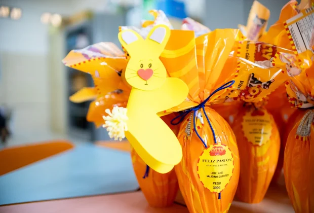 Prefeitura inicia entrega de ovos de Páscoa para alunos de Artur Nogueira