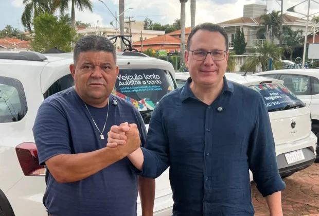 Artur Nogueira recebe três veículos para a Saúde e amplia atendimento a crianças com autismo