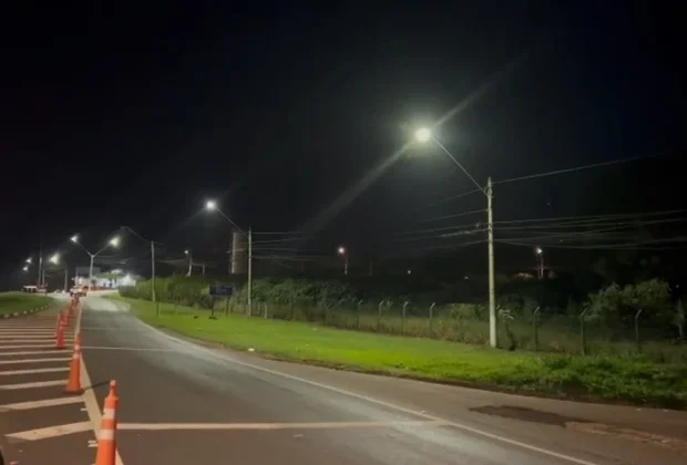 Santo Antônio de Posse instala 13 novos pontos de iluminação na entrada da cidade