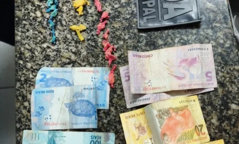 Mulher é detida com entorpecentes após abordagem em Santo Antônio de Posse