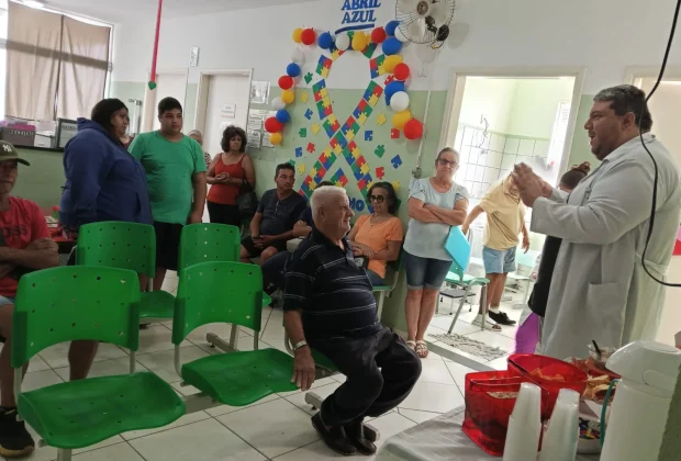 JAGUARIÚNA ENCERRA ‘ABRIL AZUL’ COM RODA DE CONVERSA NA UBS GUEDES