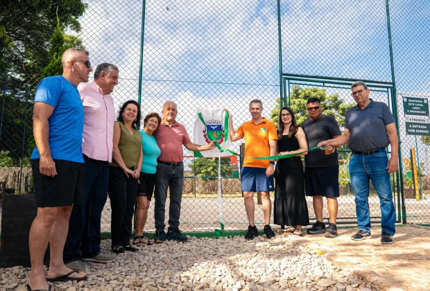 Holambra inaugura quadras de areia no Parque da Cidade e reúne moradores em torneio de beach tennis