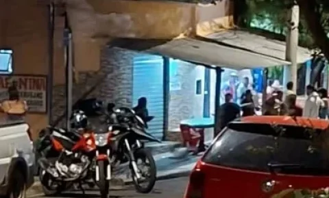 Homem é morto a tiros após discussão em bar em Santo Antônio de Posse