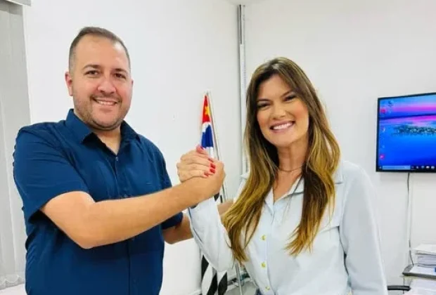 Vereador Guilherme Carlini se reúne com secretária de Saúde em Artur Nogueira