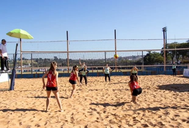 Complexo do Azulão recebe Campeonato Municipal de Vôlei de Praia neste domingo