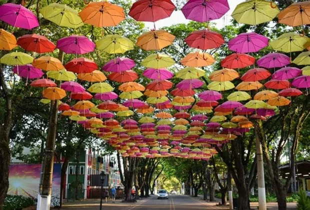 Holambra promove encontro para fortalecer a gestão do turismo e o desenvolvimento do setor