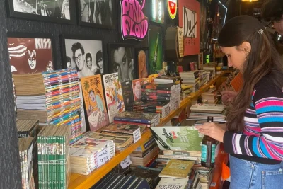 Moby Dick e parceiros angariam mais de 8 mil em feira beneficente de livros