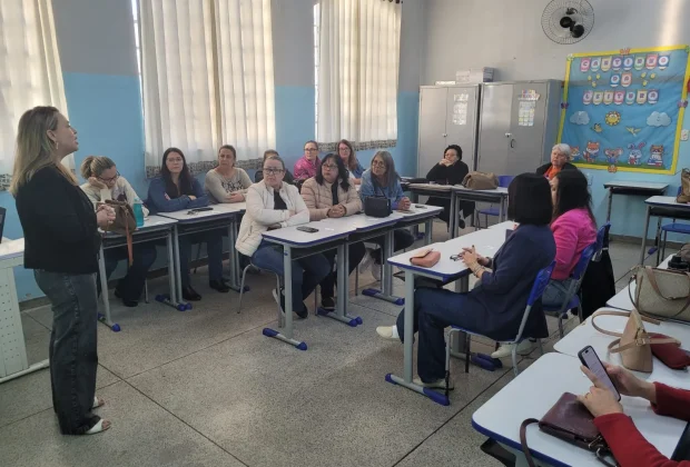 Prefeitura promove formações continuadas e fortalece qualificação dos profissionais da Educação