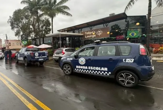 Casal é preso em flagrante pela GCM de Holambra por tráfico de drogas