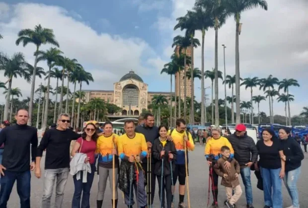 Grupo Firmes no Caminho conclui jornada de Holambra a Aparecida