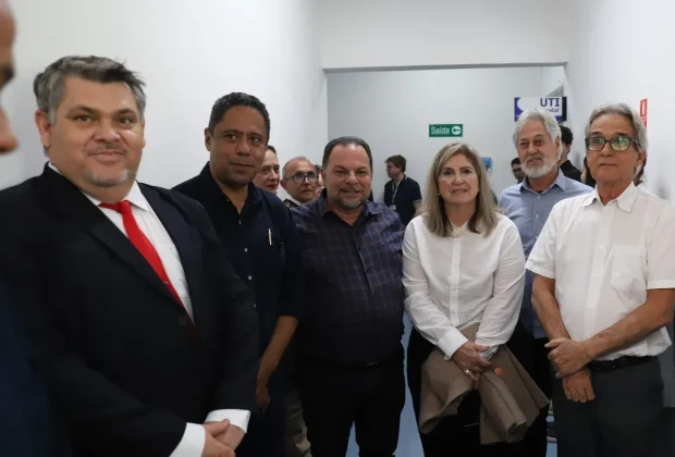 Deputado Orlando Silva prestigia reinauguração na Santa Casa de Mogi Mirim