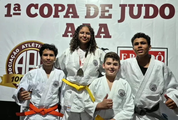 Judoca de Holambra conquista medalha de ouro em Araras