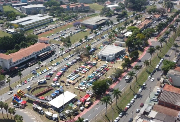 Jaguariúna recebe 20ª edição do Encontro de Carros Antigos