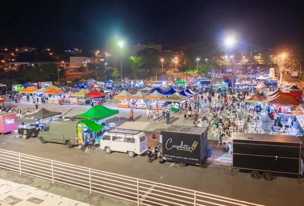 Feira Noturna exibe jogos da Copa do Mundo em Jaguariúna