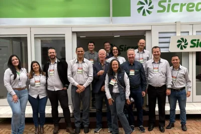 Sicredi reforça apoio ao agronegócio durante participação na Hortitec 2026 em Holambra