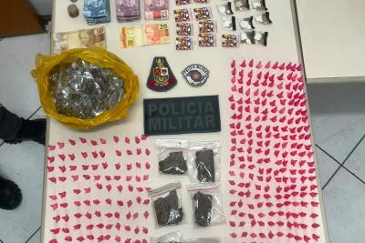 PM encontra mais de 600 porções de drogas em residência em Pedreira