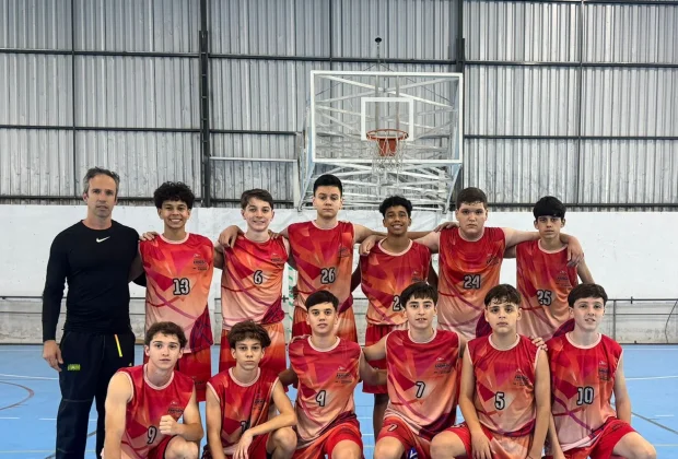Amparo vence em competições regionais de basquete