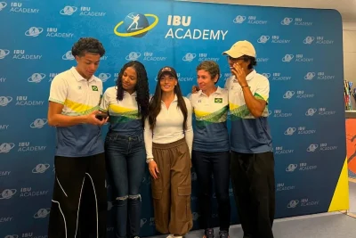 Mirlene Picin, de Mogi Mirim, liderou a equipe brasileira júnior em treinamento de biathlon na Itália