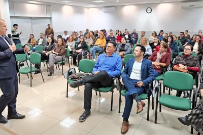 Prefeitura promove palestra para servidores sobre as novidades da gestão pública no Brasil