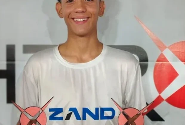 Atleta de Artur Nogueira é homenageado após título paulista de Beach Tennis
