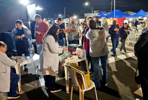 Saúde aplica 192 doses contra a gripe na primeira noite de imunização na Feira Noturna