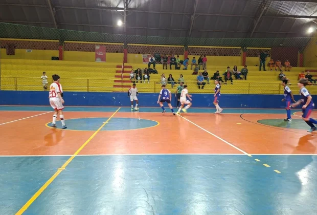 Festival de Futsal Sub-10 reúne equipes da região neste domingo no Tucurão