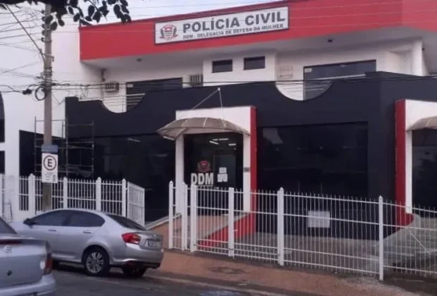 Mulher é esfaqueada pelo ex-companheiro em rodovia de