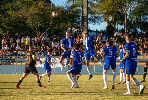 Finais do Amadorzão de Jaguariúna serão disputadas neste sábado no Campo do Azulão