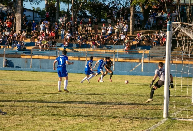 Finais do Amadorzão de Jaguariúna acontecem neste sábado no Campo do Azulão