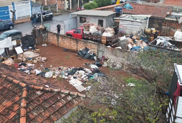 Choque de Ordem: seis imóveis da Vila São Carlos são alvo de operação e limpeza em Mogi Guaçu