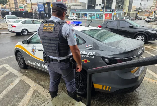 Mulher procurada por tráfico de drogas é presa na Rodovia Dom Pedro I, em Campinas