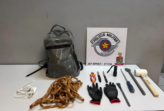 Homem é preso após abrir buraco em parede para tentar furtar joalheria em shopping de Mogi Guaçu