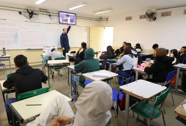 Ciclo de palestras sobre zoonoses começa em escolas de Jaguariúna